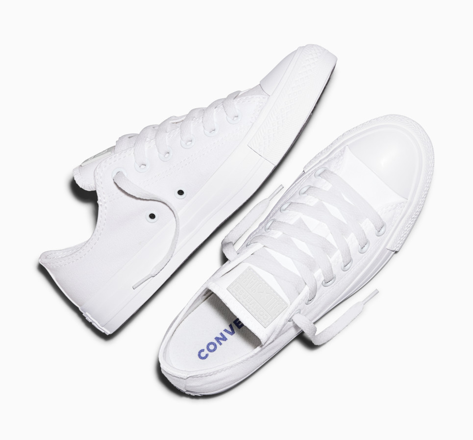 Chuck Taylor All Star Classic-White-35