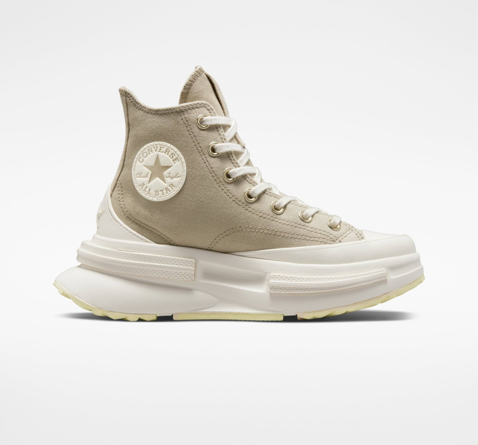 Run Star Legacy CX Platform Festival Florals