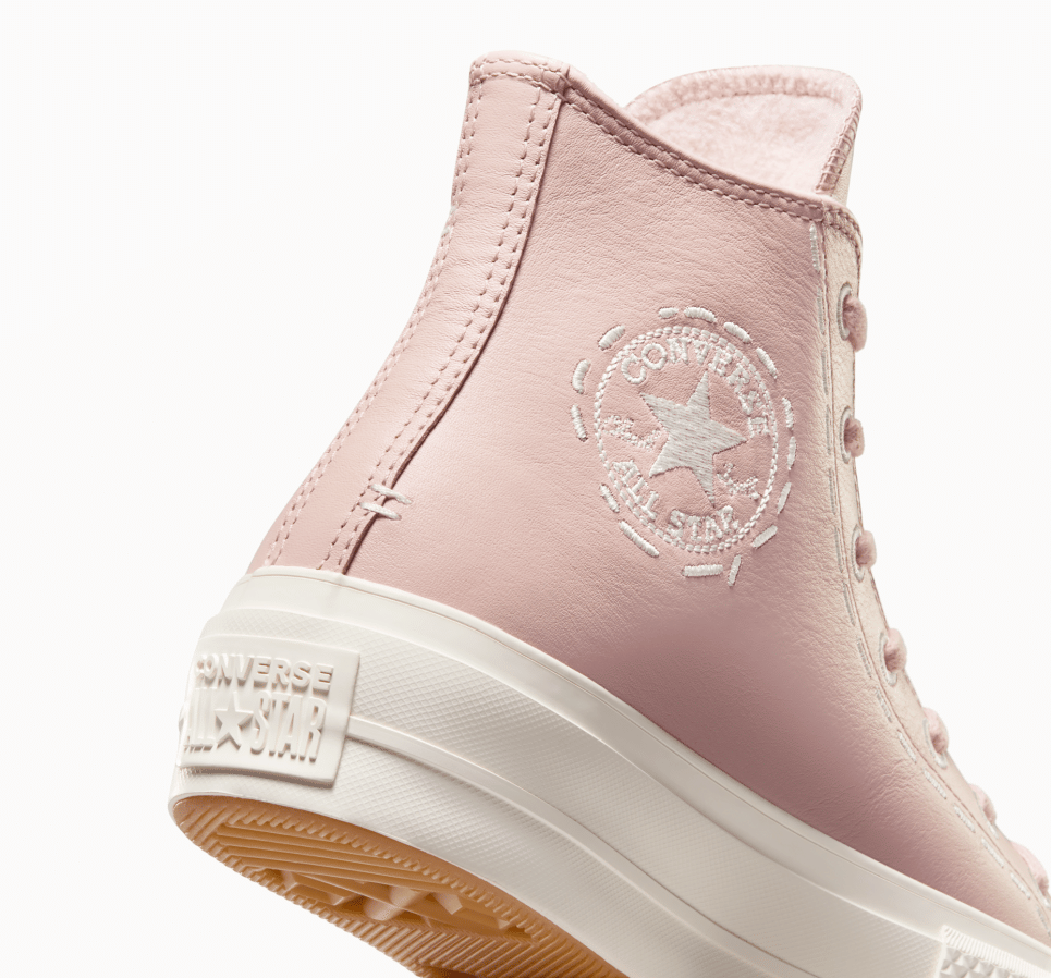 Chuck Taylor All Star Lift Platform Bold Stitch