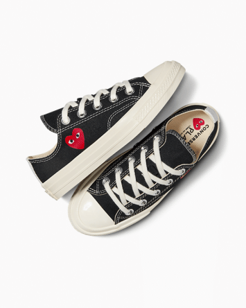 PLAY Comme des Garçons Single Heart Chuck 70
