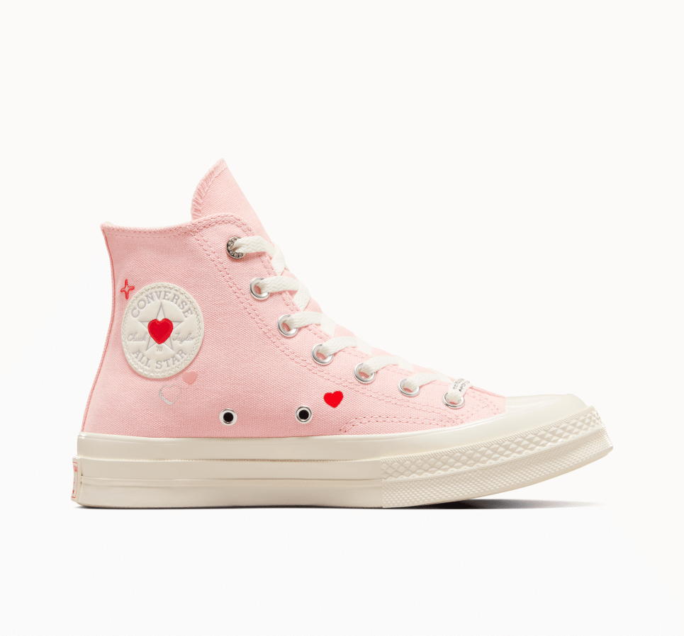 Chuck 70 Y2K Heart