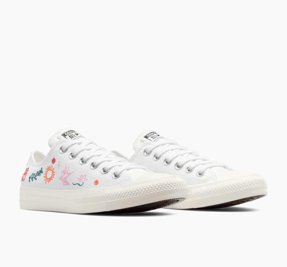 Chuck Taylor All Star Summer Embroidery