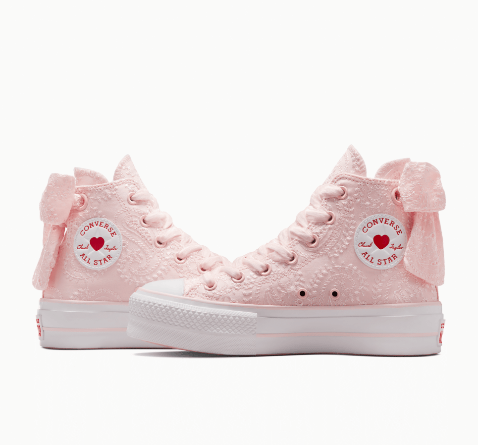 Chuck Taylor All Star Lift Platform Love