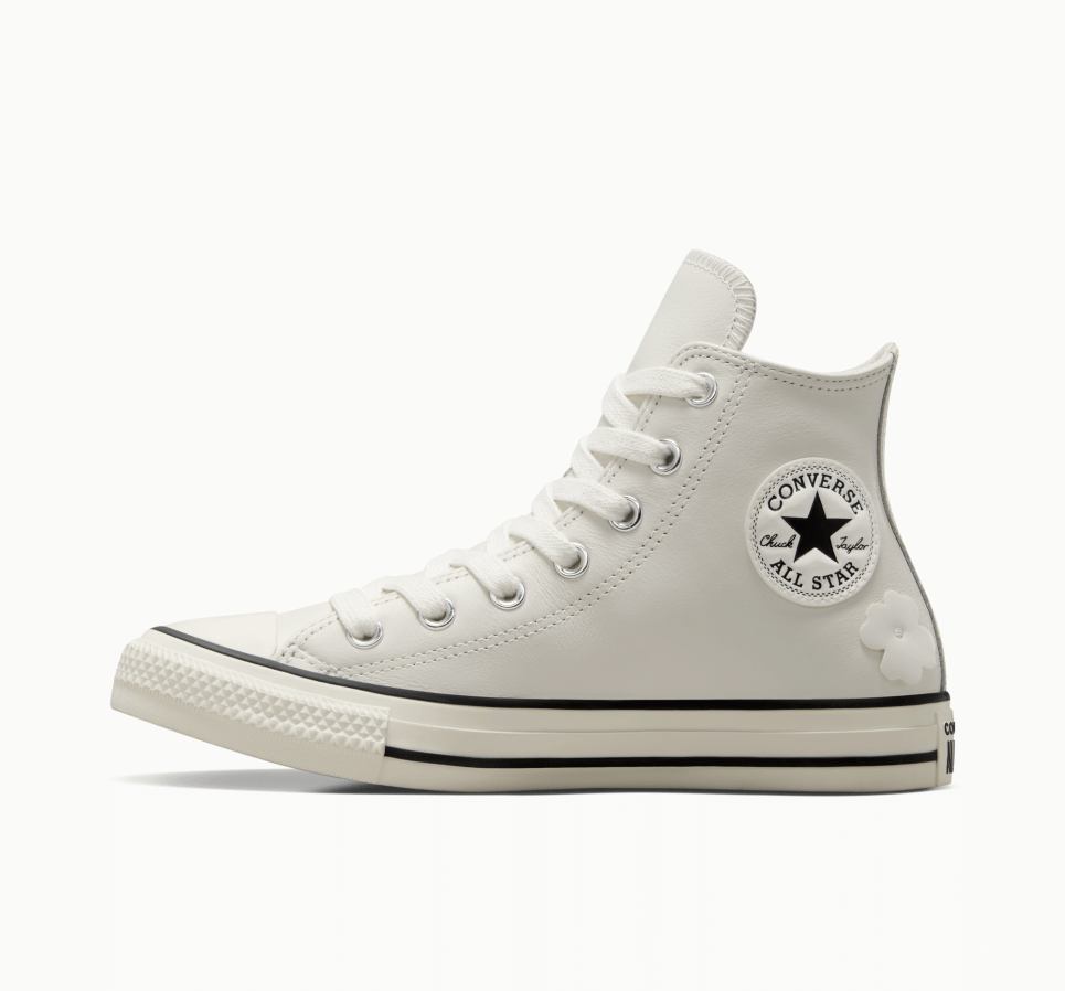 Chuck Taylor All Star Leather 3D Flowers