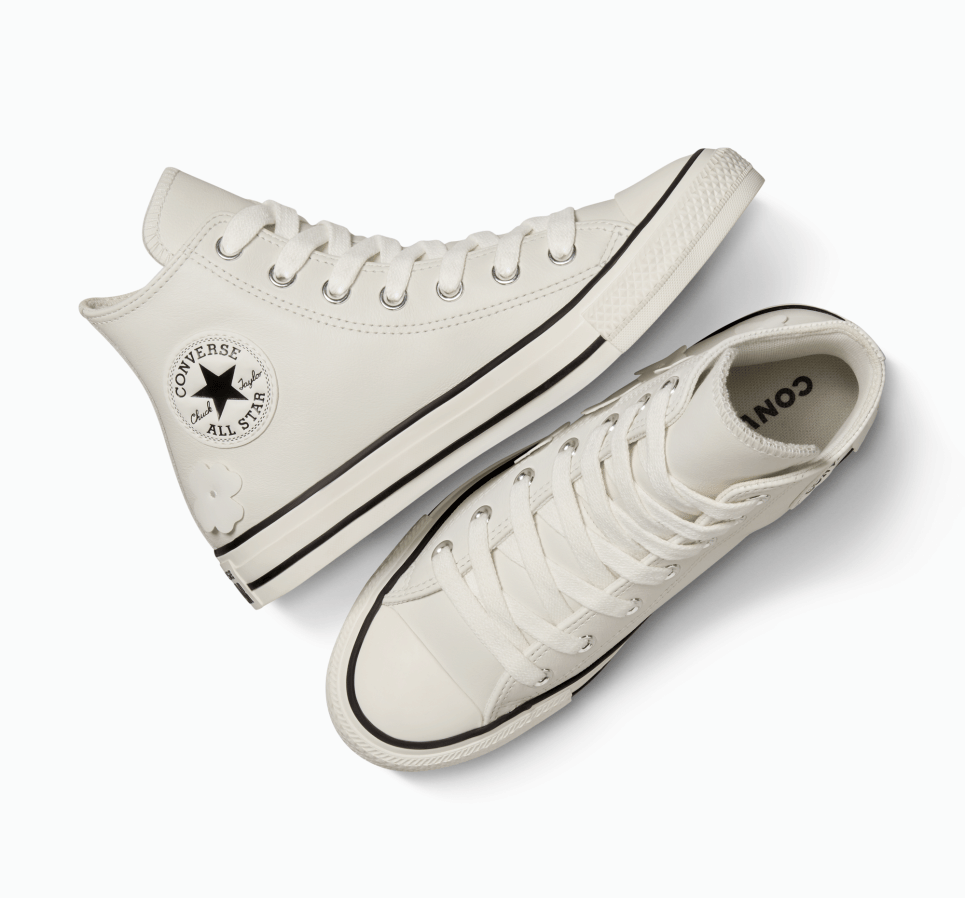 Chuck Taylor All Star Leather 3D Flowers