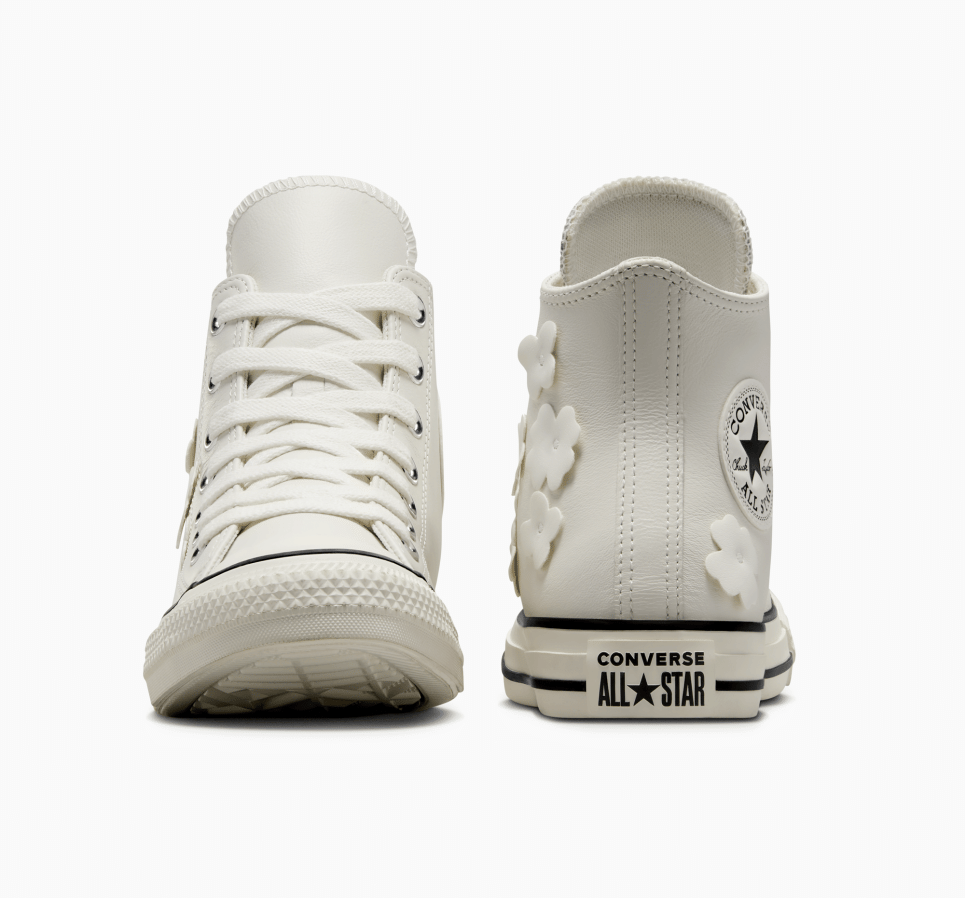 Chuck Taylor All Star Leather 3D Flowers
