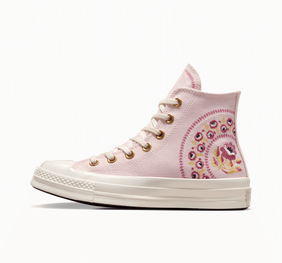 Chuck 70 Embroidered Florals