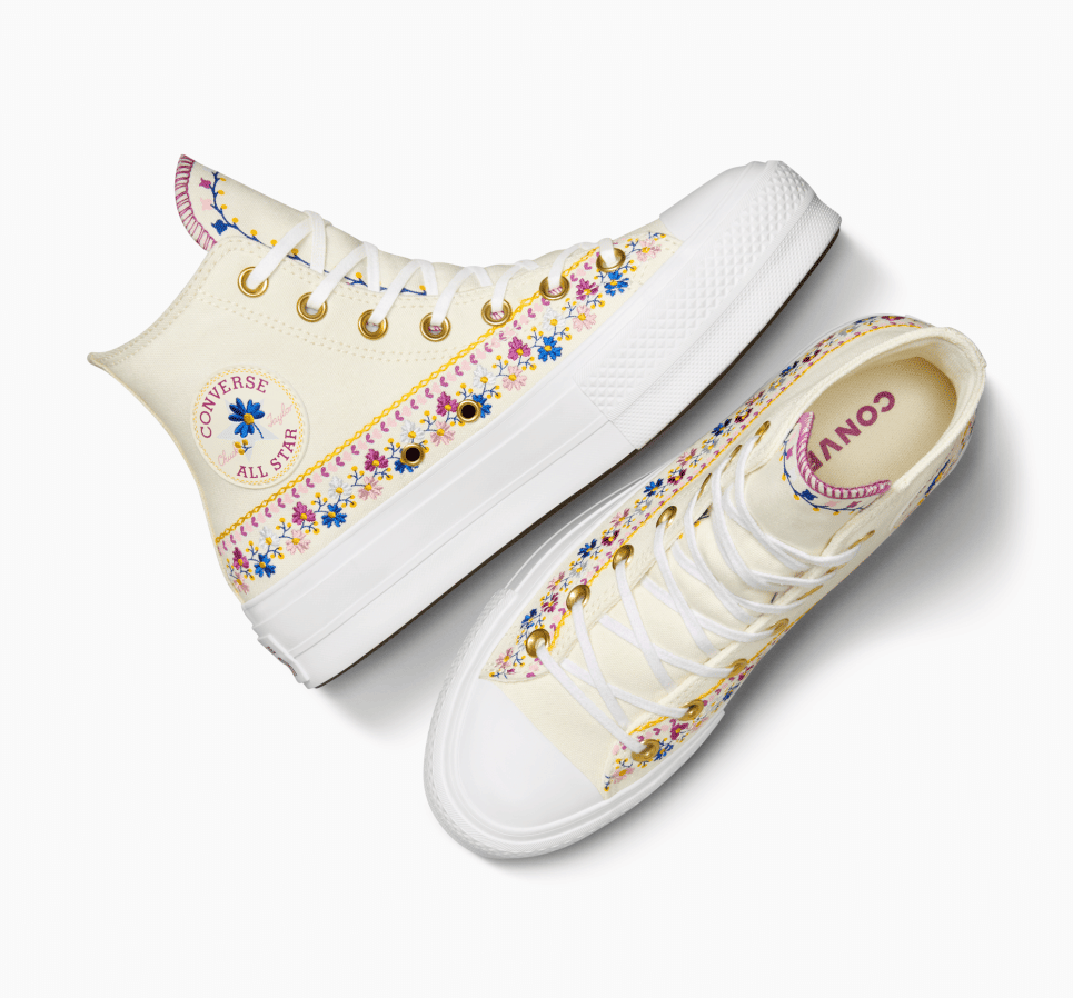 Chuck Taylor All Star Lift Embroidered Florals