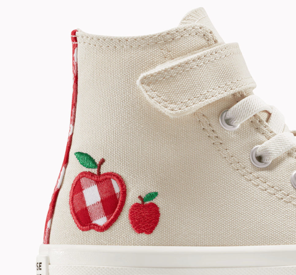 Chuck Taylor All Star 1V