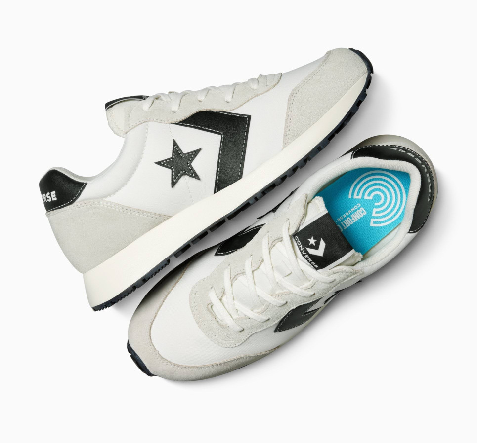 Converse Omega Trainer