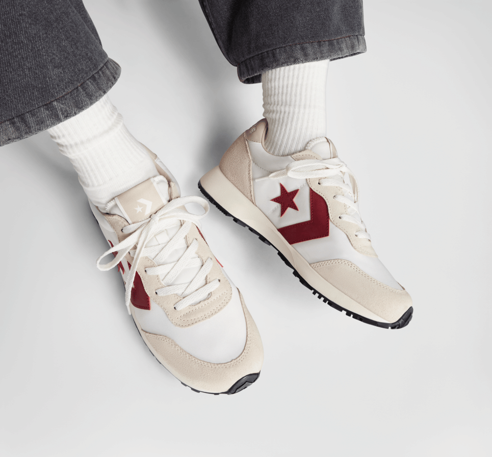 Converse Omega Trainer