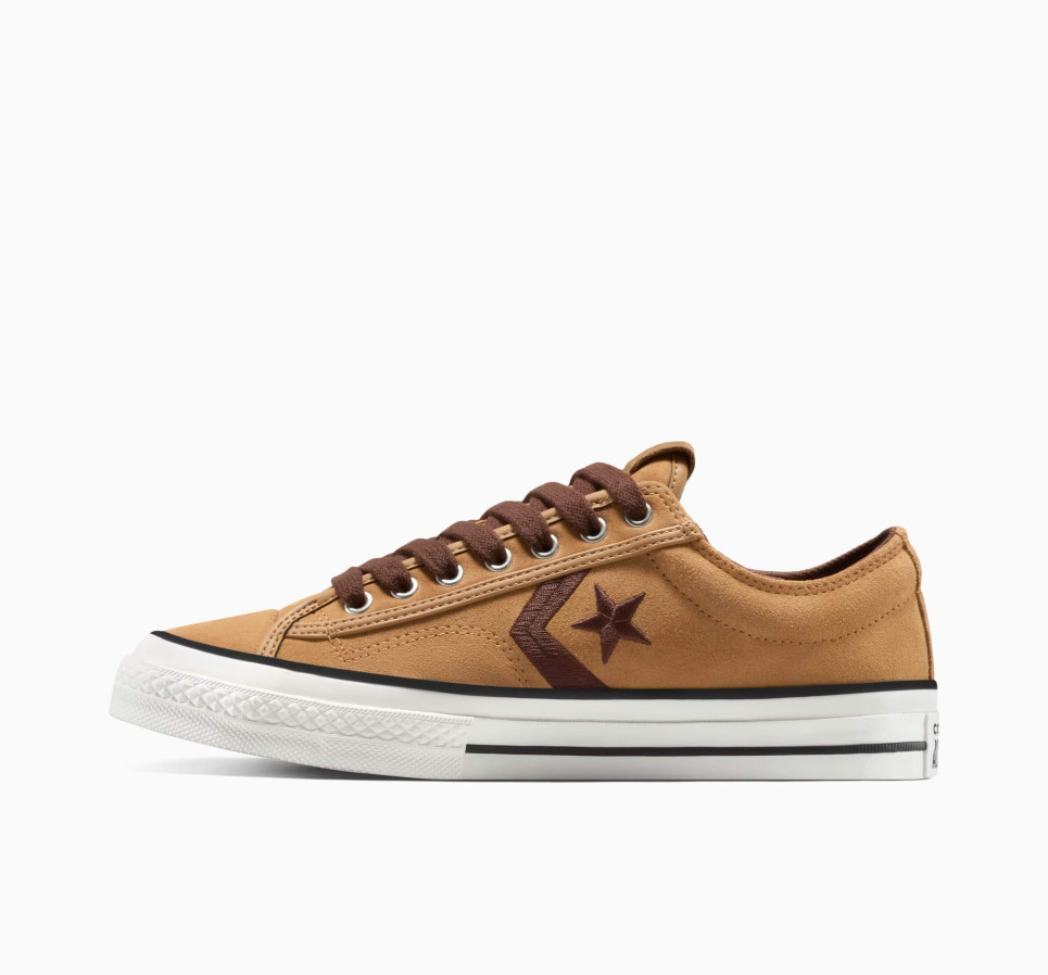 Star Player 76 Suede
