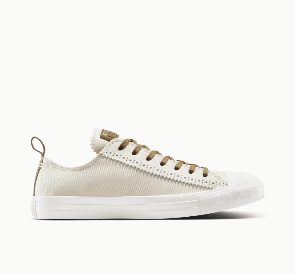 Chuck Taylor All Star