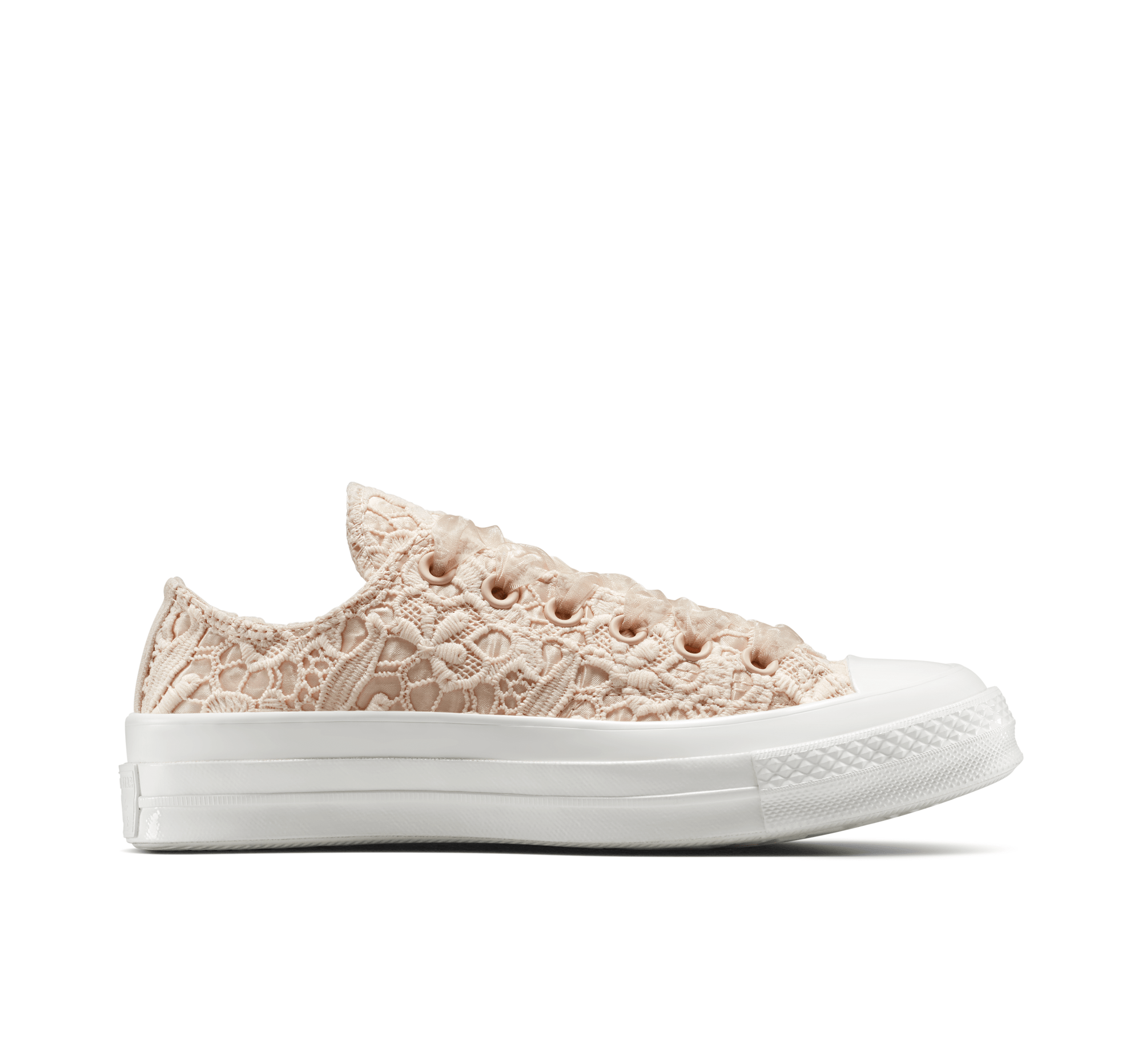 Chuck 70 Crocheted Satin