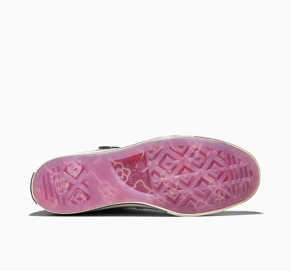 Converse x Hello Kitty Chuck 70 Swarovski®