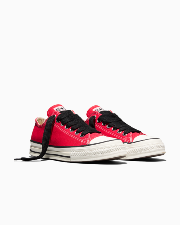 Chuck Taylor Throwback