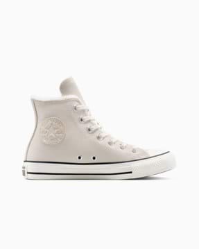 Chuck Taylor All Star Cozy Suede