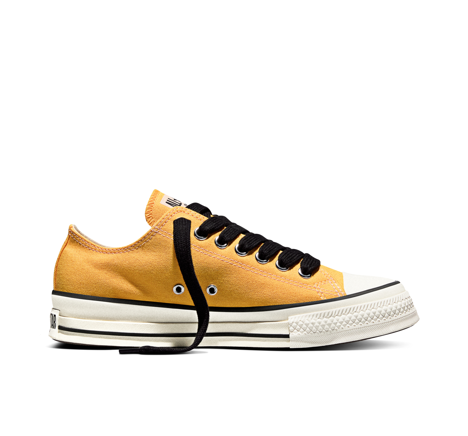 Chuck Taylor Throwback