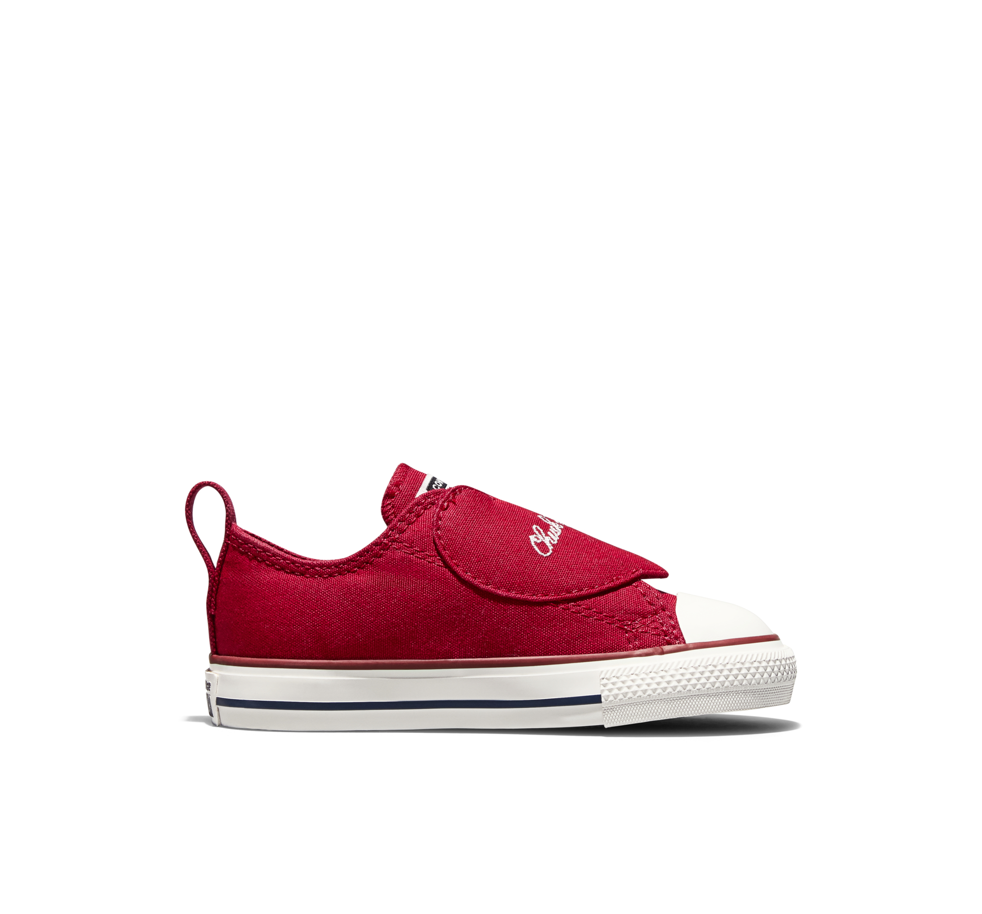 Chuck Taylor All Star One Strap Hearts