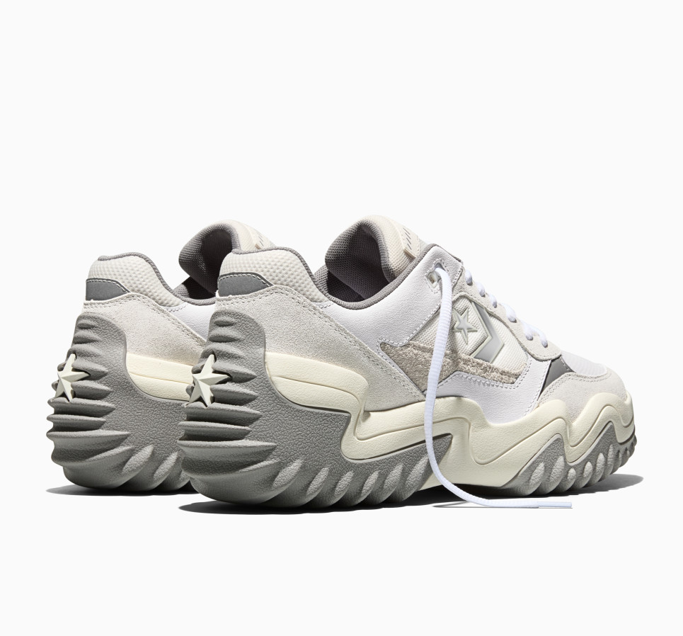 Converse Wave Motion Trainer