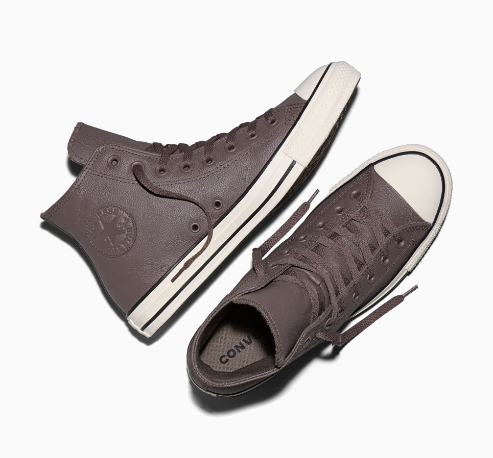 Chuck Taylor All Star Leather