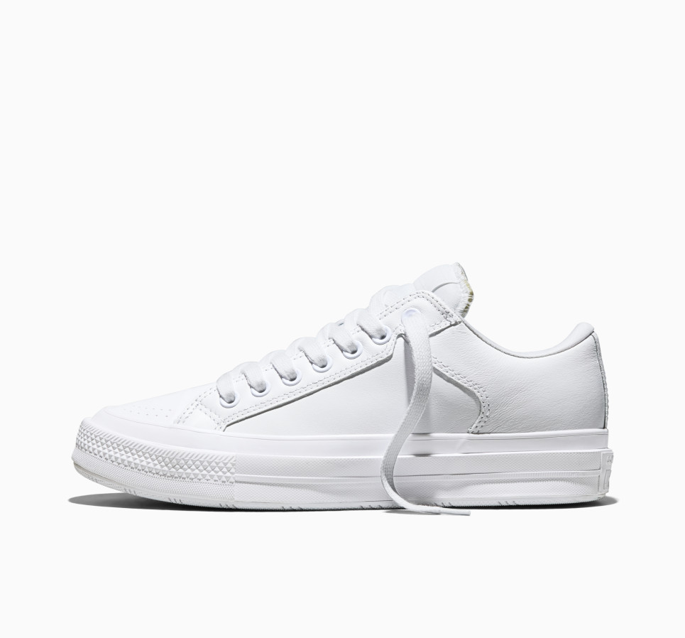 Chuck Taylor Pennant