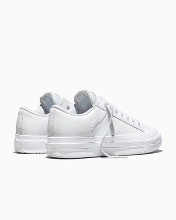 Chuck Taylor Pennant