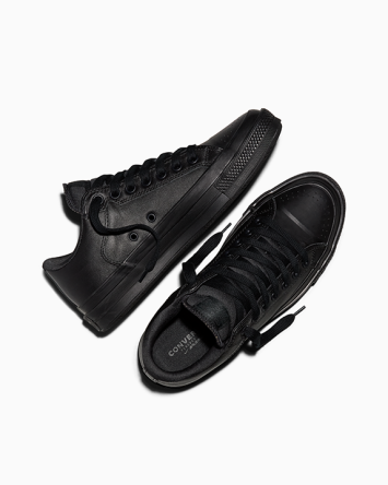 Chuck Taylor Pennant