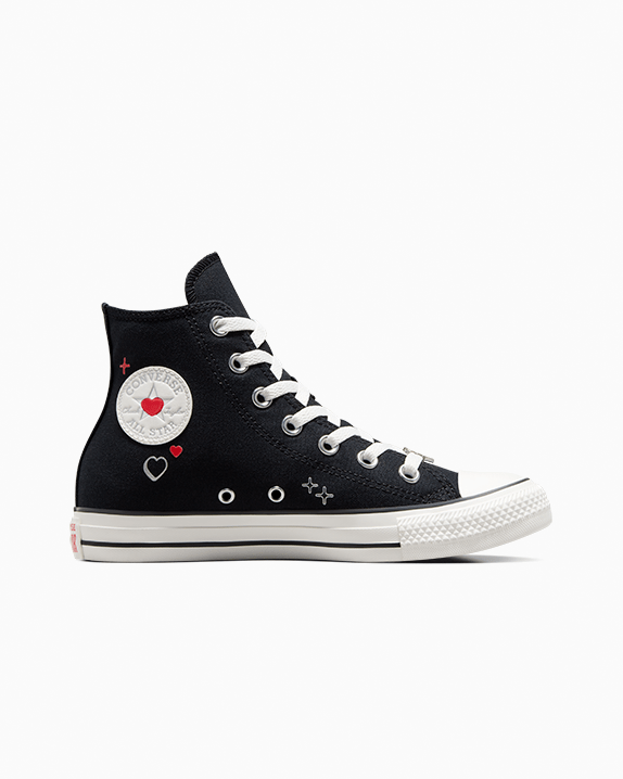 Chuck Taylor All Star Y2K Heart